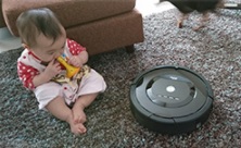 小さい子ども 赤ちゃんがいる家庭にこそおすすめのルンバを紹介 育児の味方 自動お掃除 掃除機ロボット